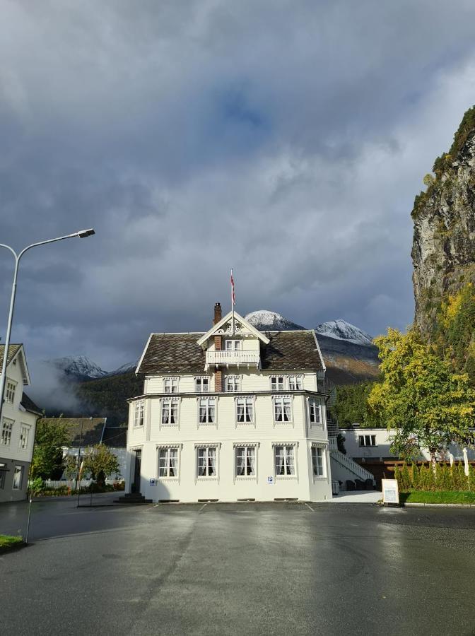 Sylte Hotell, Valldal Bagian luar foto